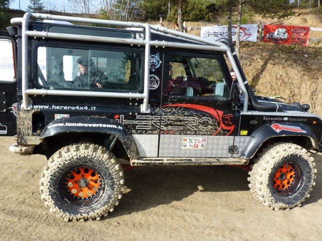 roll cage ancora sano.jpg