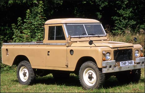 land-rover-series-2-pick-up-09.jpg