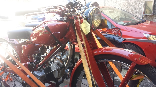 moto1.jpg
