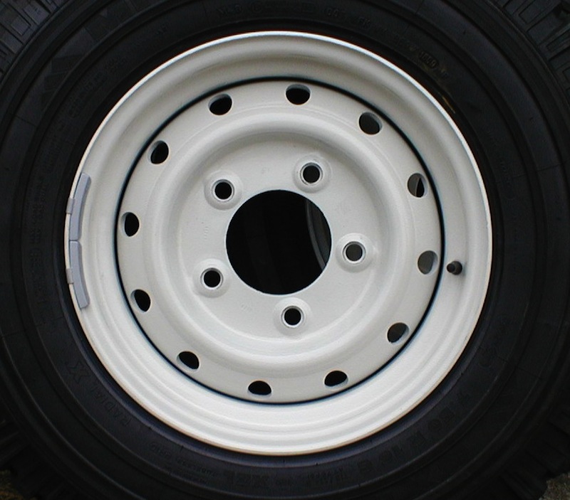 wolf-rim-wheel-land-rover-e1288949770874.jpg